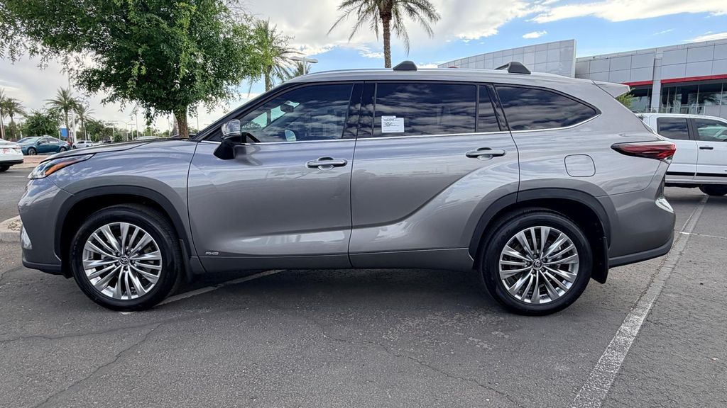 TOYOTA HIGHLANDER - 3