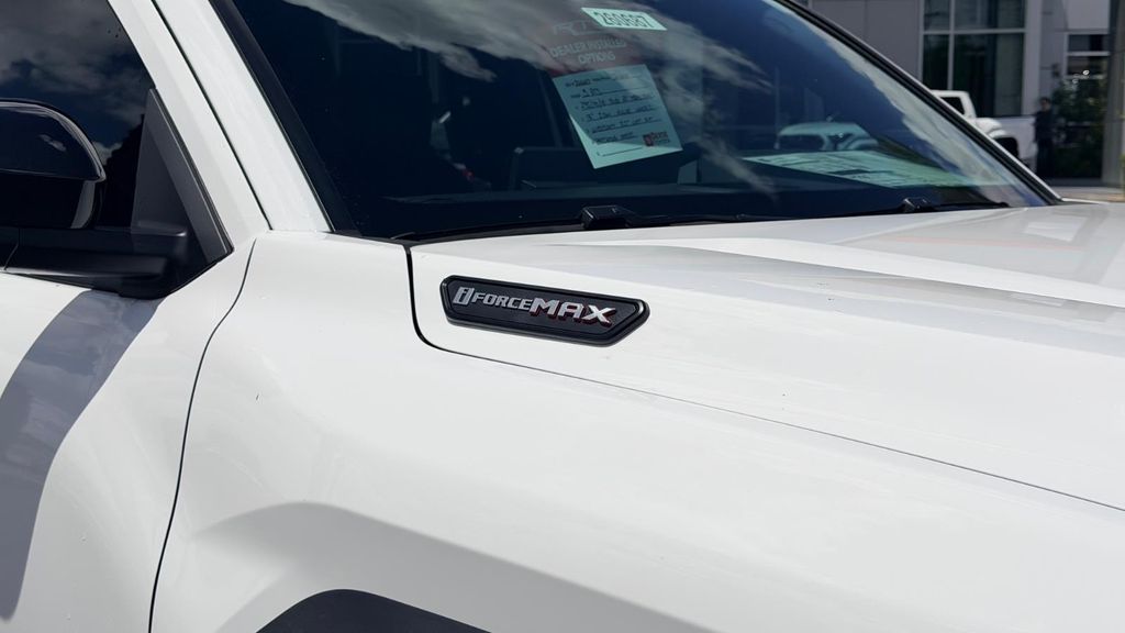 صورة 8 لـ 2026 TOYOTA TACOMA HYBRID TRD OFF ROAD