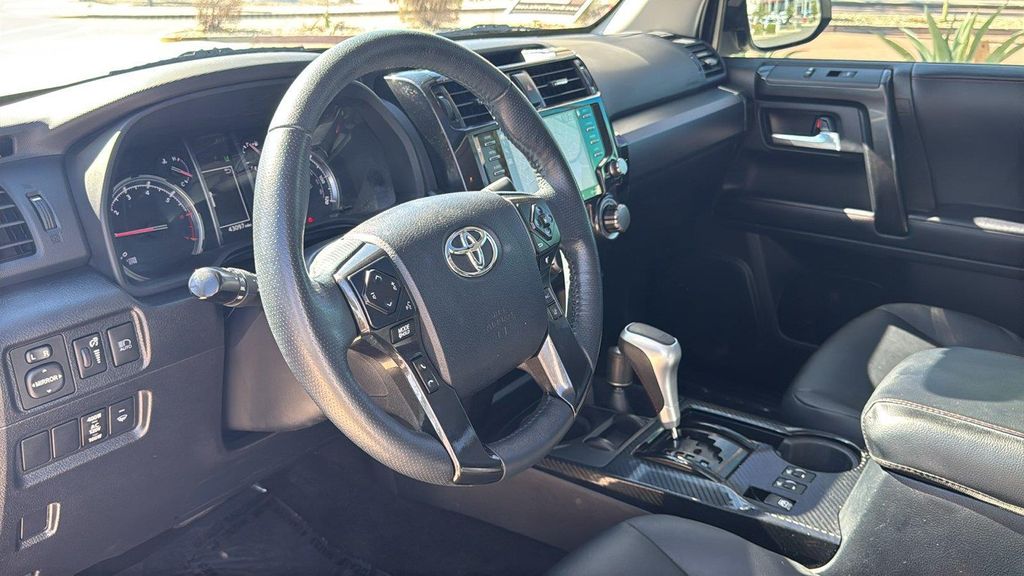 2023 Toyota 4RUNNER TRD OFF ROAD PREMIUM 缩略图 25