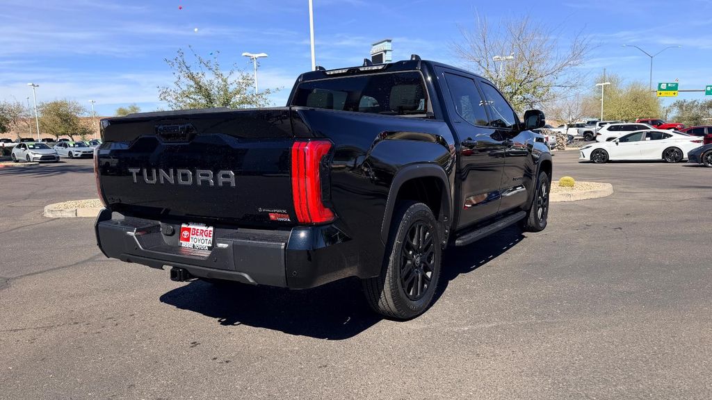 TOYOTA TUNDRA - 5