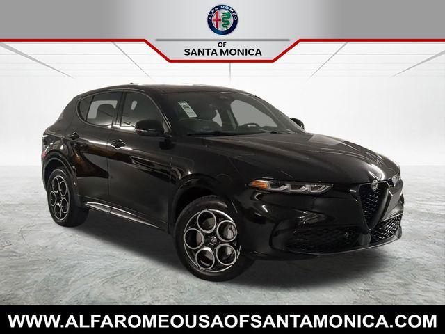 New 2025 Alfa Romeo Tonale Base