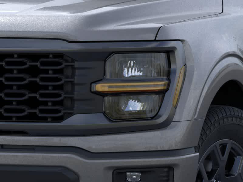 صورة مصغرة 18 لـ 2026 FORD F-150 STX