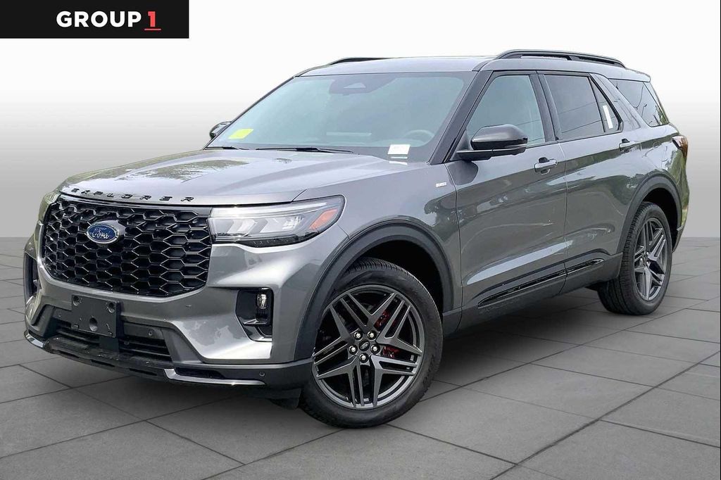 New 2026 Ford Explorer ST-Line