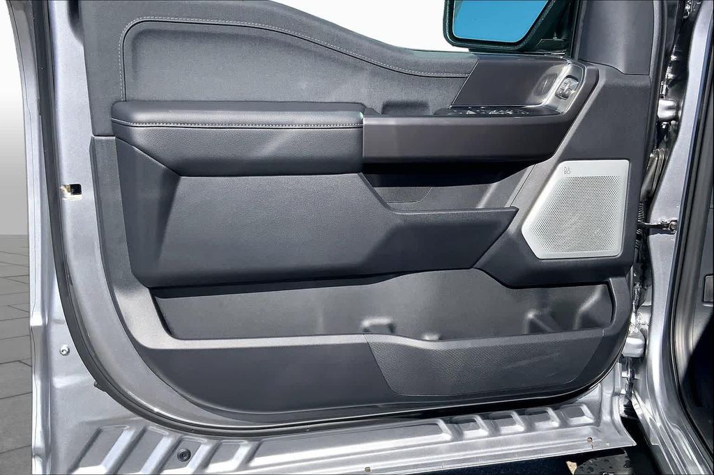 صورة مصغرة 11 لـ 2026 FORD F-150 LARIAT