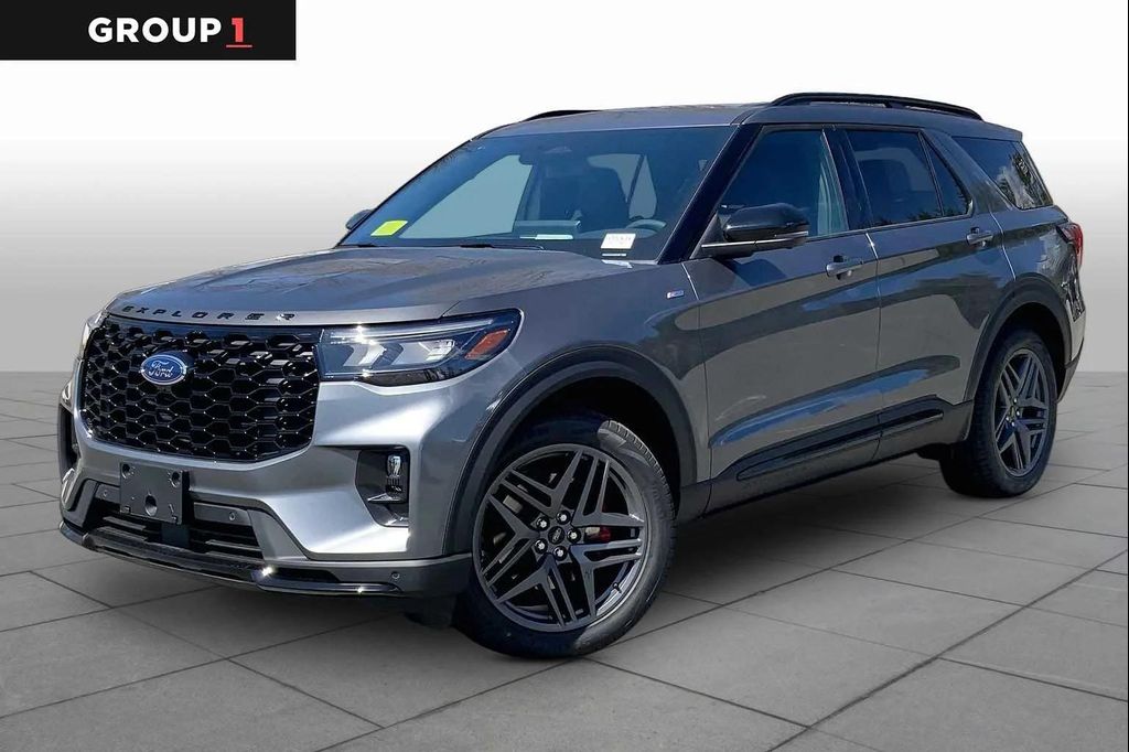 New 2026 Ford Explorer ST-Line