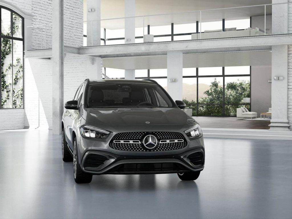 MERCEDES-BENZ GLA - 8