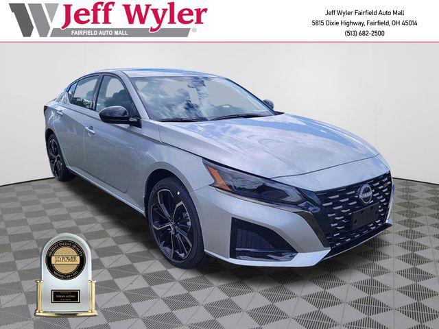 New 2025 Nissan Altima SR AWD