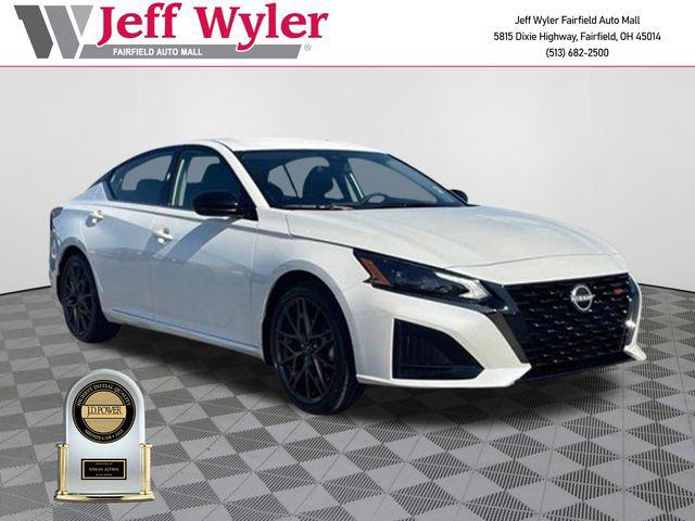 New 2025 Nissan Altima SR FWD