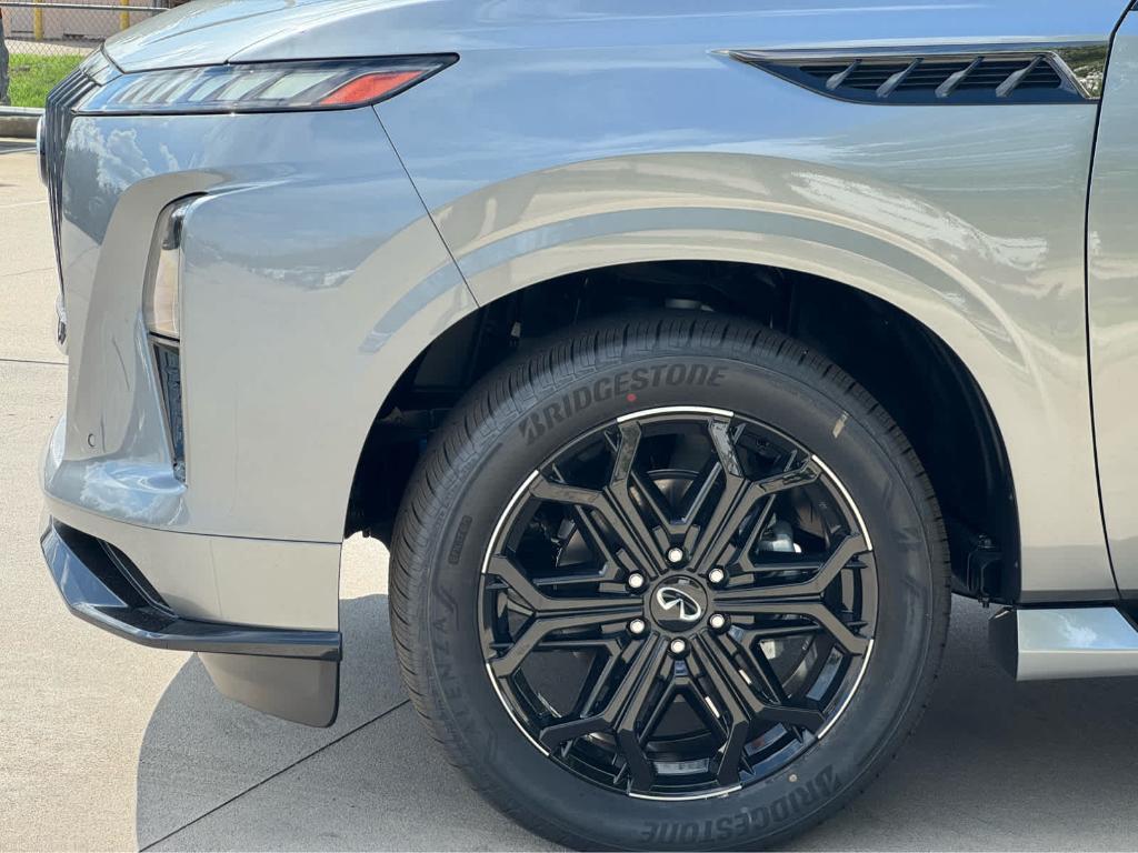 2027 Infiniti QX80 SPORT 缩略图 6