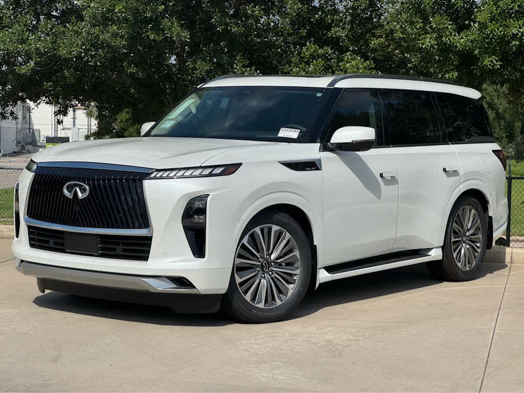 New 2026 INFINITI QX80 Luxe