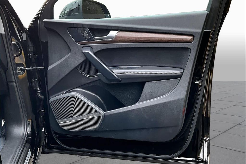 2023 AUDI Q5 45 S LINE PREMIUM PLUS — миниатюра 23