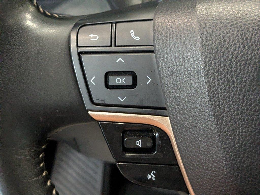 2025 Toyota CROWN XLE 缩略图 26
