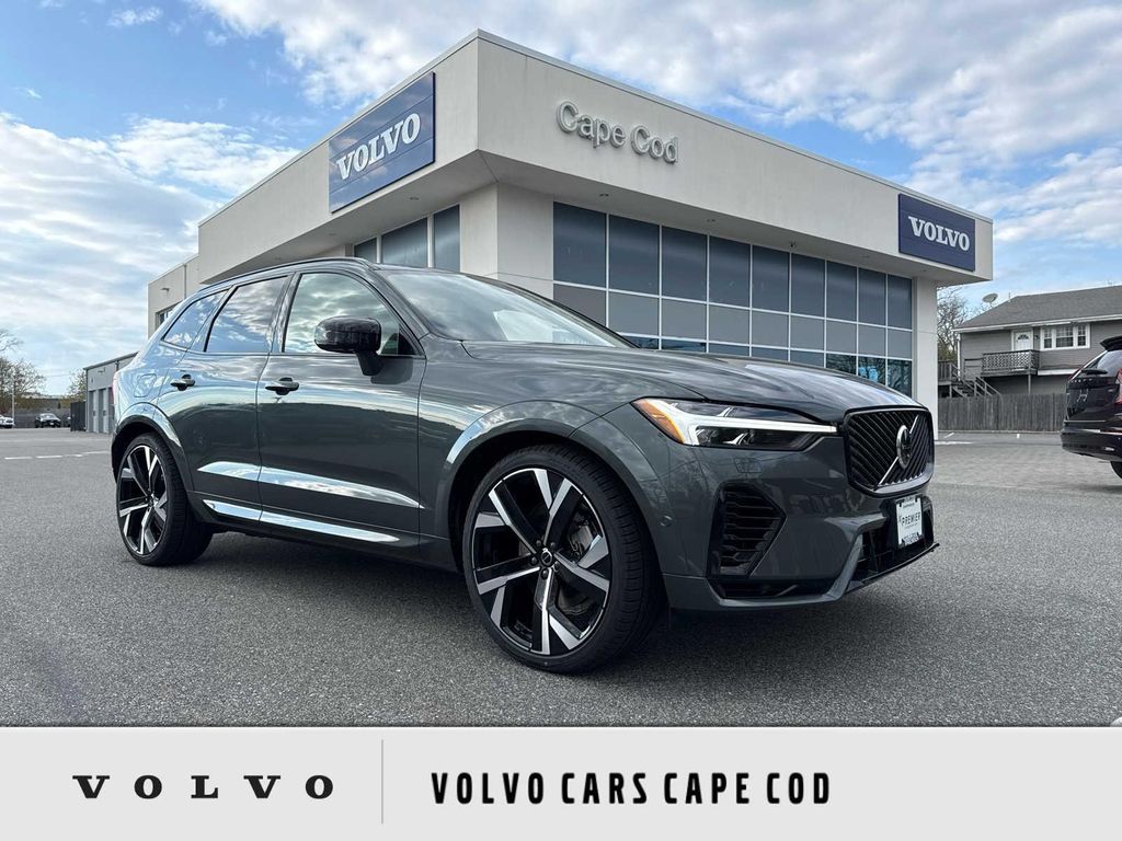 New 2026 Volvo XC60 Plug-In Hybrid Ultra, T8 AWD Electric/Gasoline, Dark