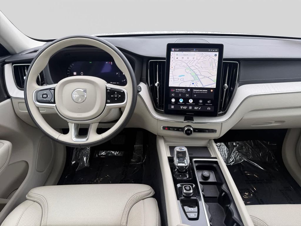 صورة مصغرة 14 لـ 2026 Volvo XC60 B5 ULTRA