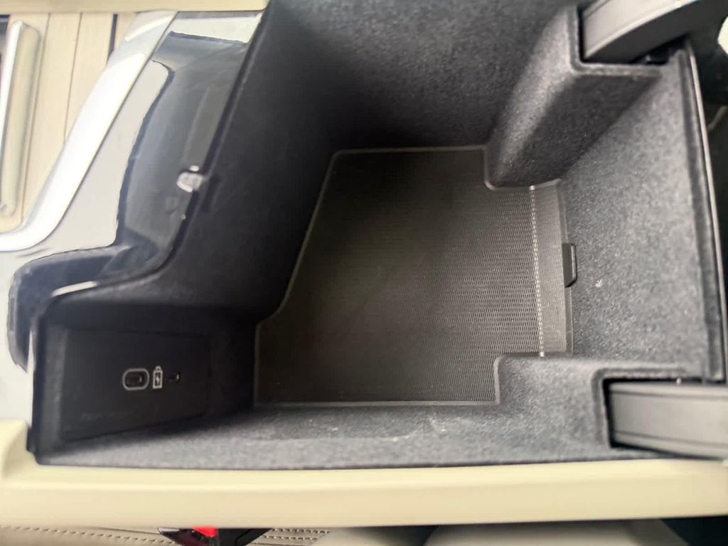 صورة مصغرة 25 لـ 2026 Volvo XC60 B5 ULTRA