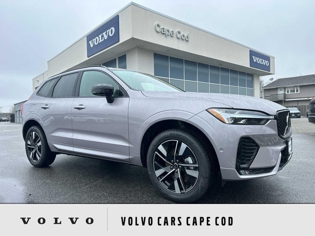 New 2026 Volvo XC60 B5 Plus