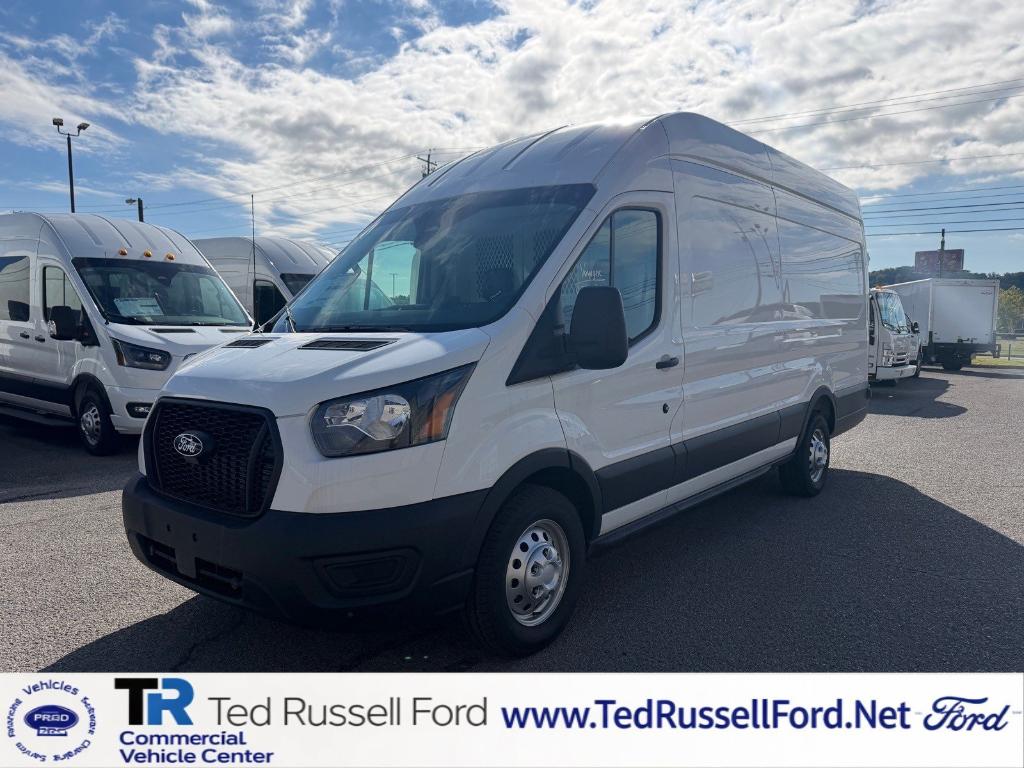 New 2026 Ford E-Transit Base