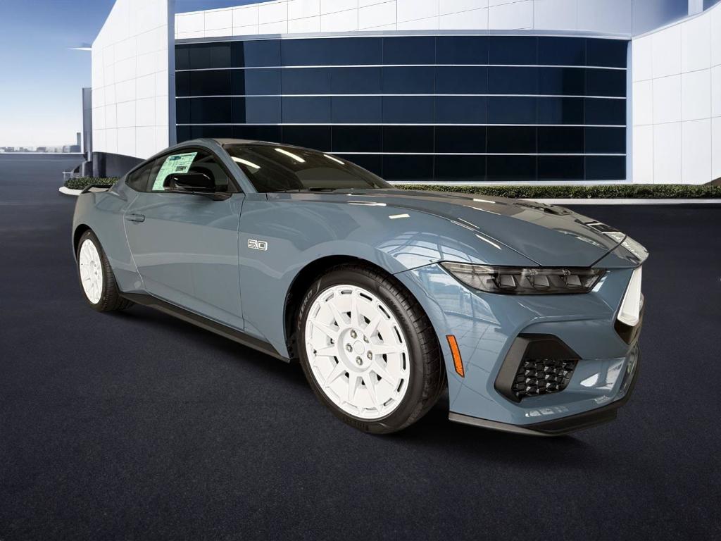 صورة مصغرة 2 لـ 2026 FORD MUSTANG GT PREMIUM