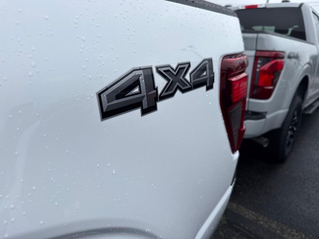 2026 FORD F-150 XLT — фото 10