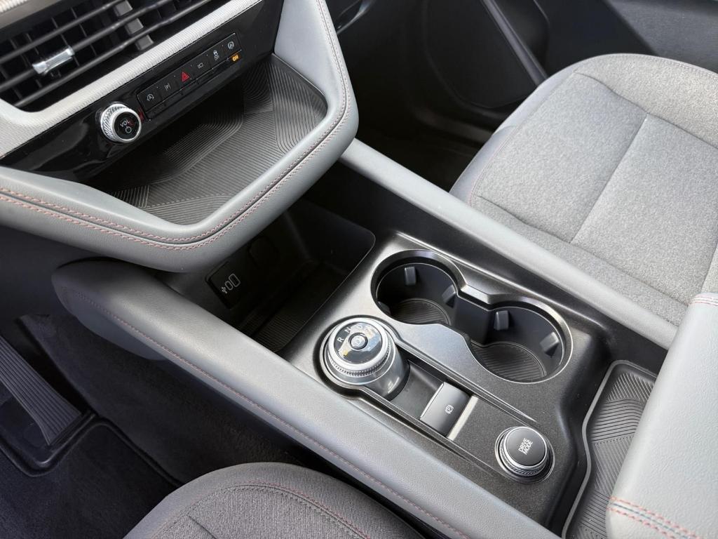 2026 FORD EXPLORER ACTIVE — миниатюра 23