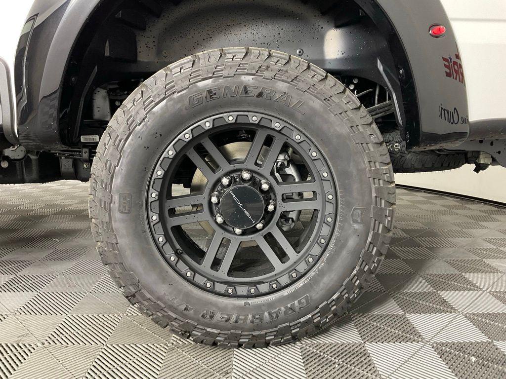2026 FORD F-250 LARIAT — фото 10