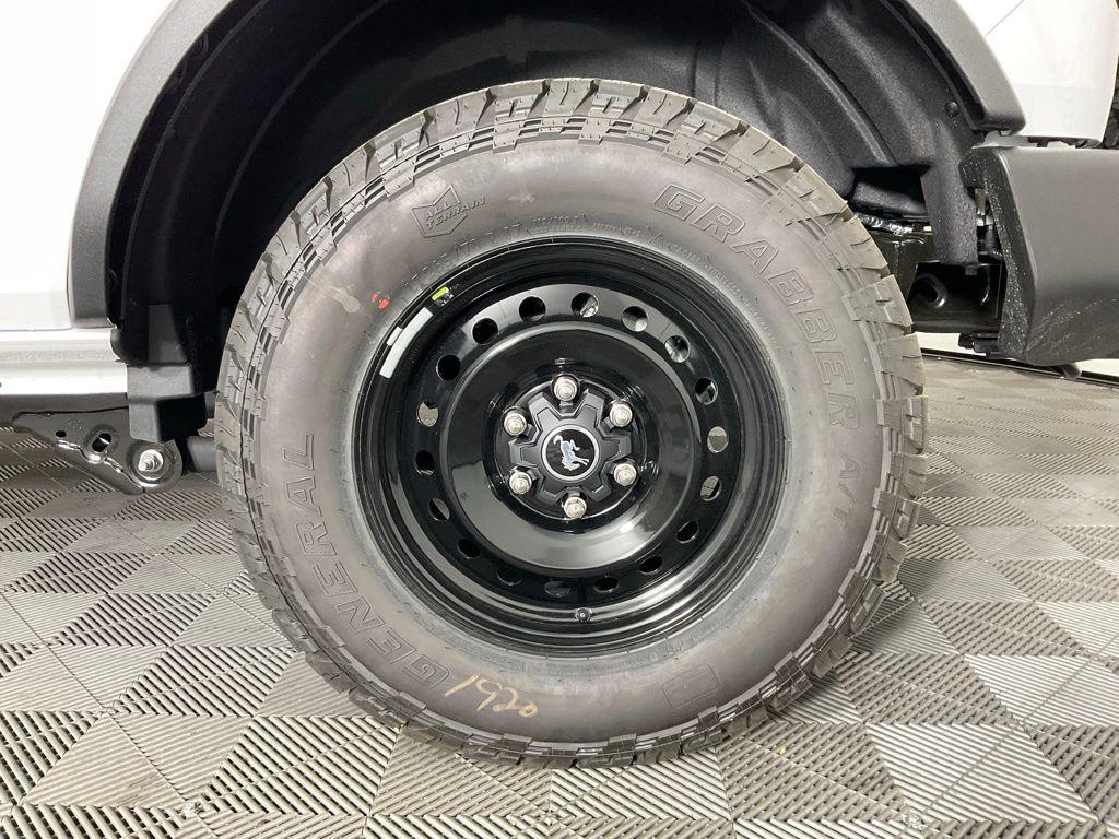 FORD BRONCO BIG BEND - 10