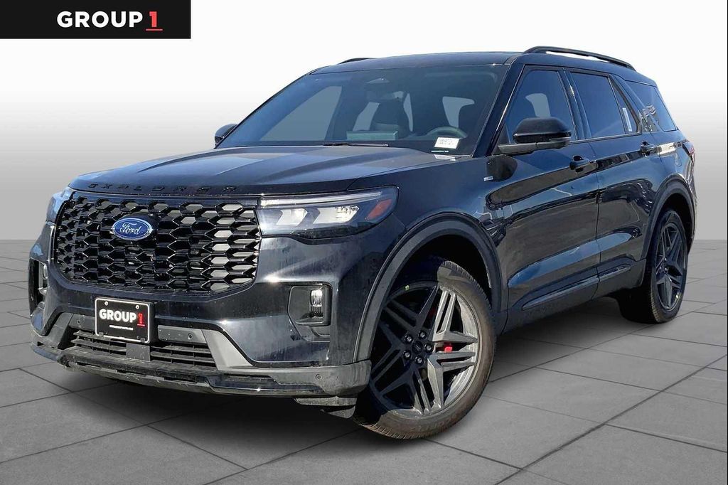 New 2026 Ford Explorer ST-Line
