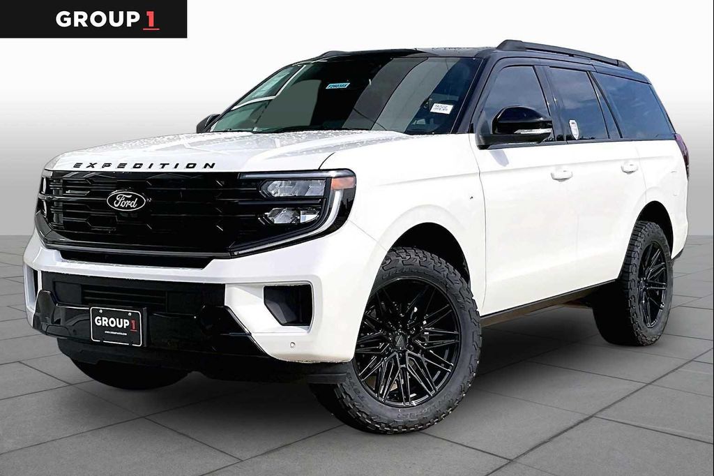 New 2026 Ford Expedition Platinum