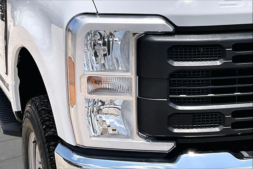2026 FORD F-250 XL — фото 10