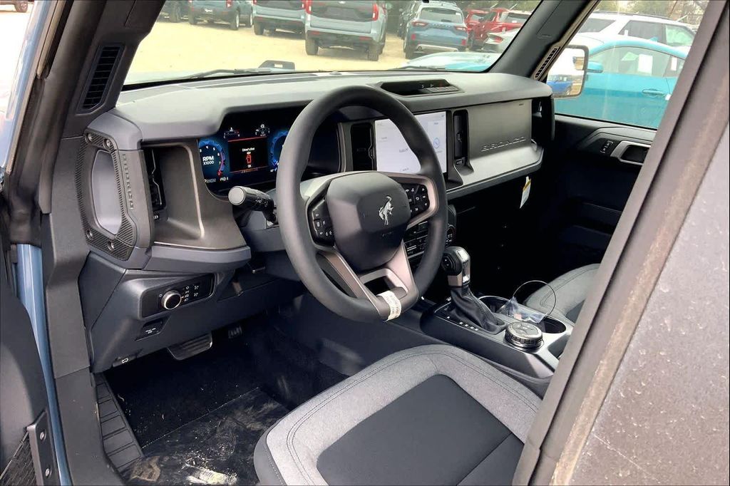 FORD BRONCO - 6