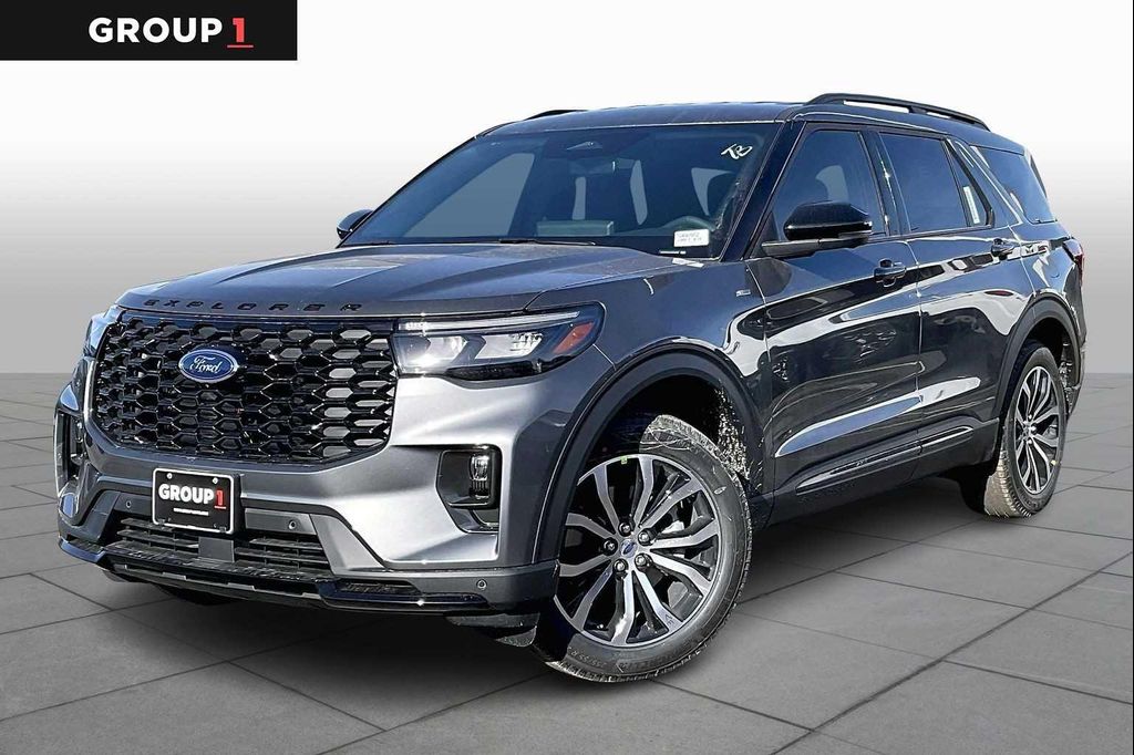New 2026 Ford Explorer ST-Line