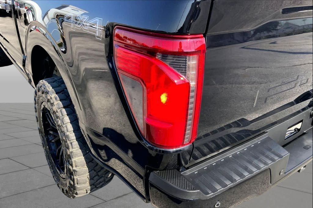 صورة مصغرة 25 لـ 2024 FORD F-150 STX