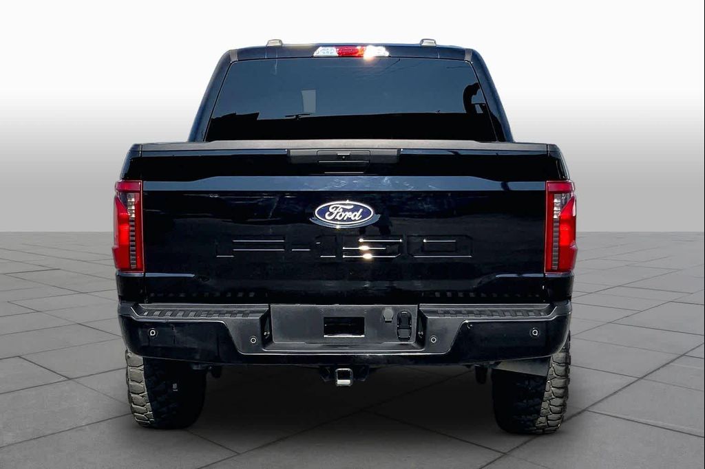 صورة 5 لـ 2024 FORD F-150 STX
