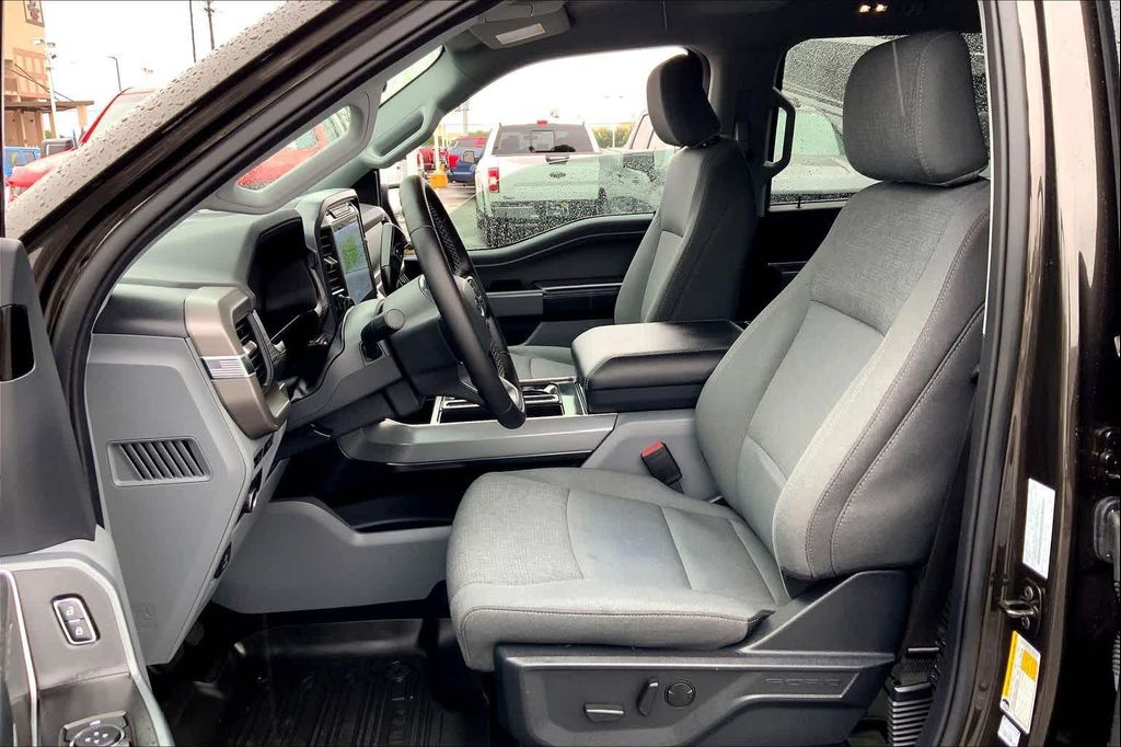 FORD F-150 XLT - 8