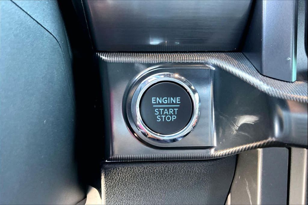 2026 FORD F-150 LARIAT 缩略图 17