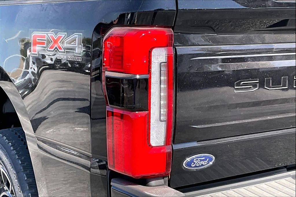 2026 FORD F-250 PLATINUM 缩略图 11
