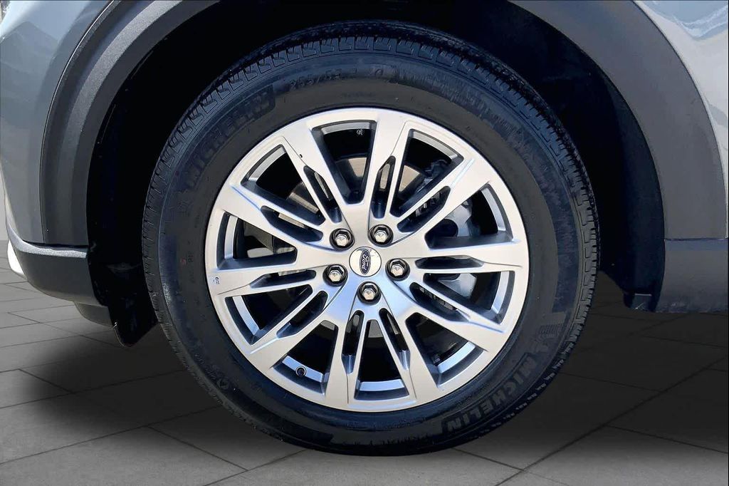 صورة مصغرة 11 لـ 2025 FORD EXPLORER PLATINUM