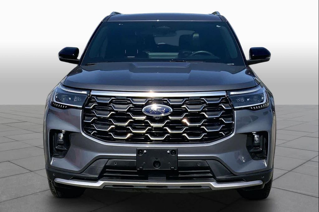 صورة 4 لـ 2025 FORD EXPLORER PLATINUM