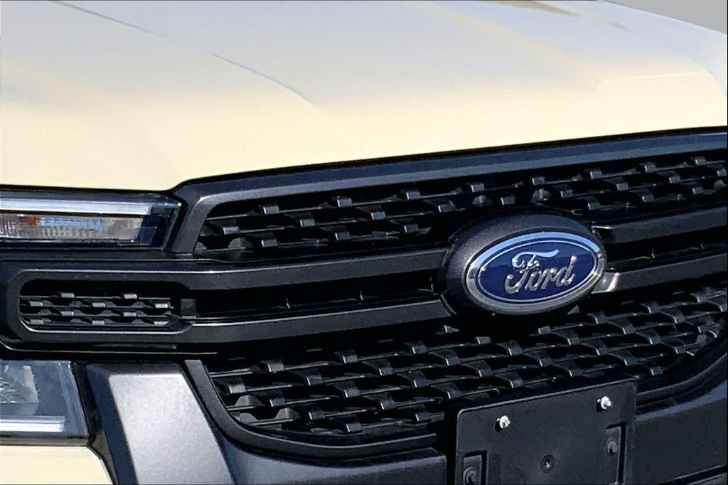 صورة مصغرة 26 لـ 2025 FORD RANGER XLT