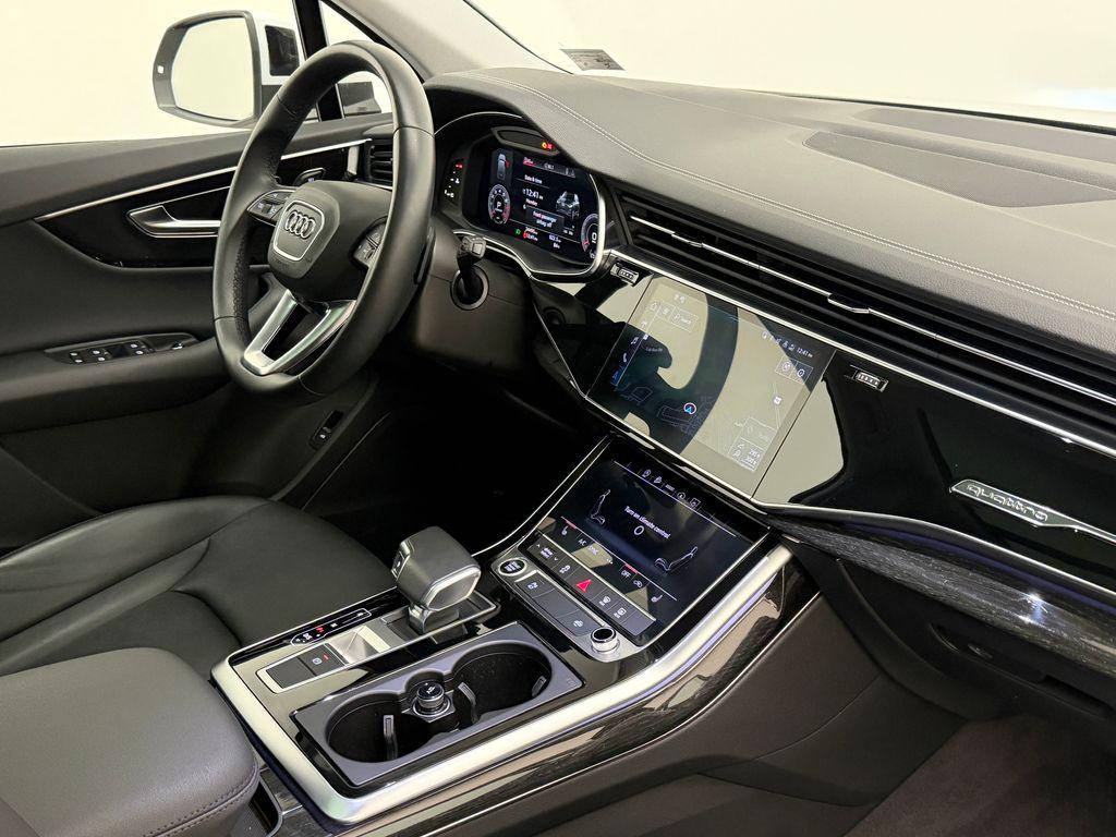 2023 AUDI Q7 55 PREMIUM — фото 10