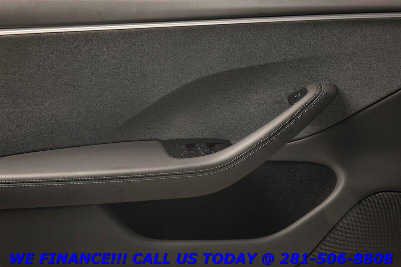 TESLA MODEL 3 LONG RANGE - 8
