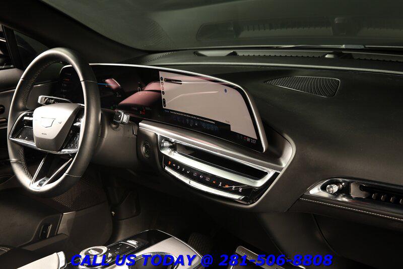 2024 Cadillac LYRIQ TECH — миниатюра 20