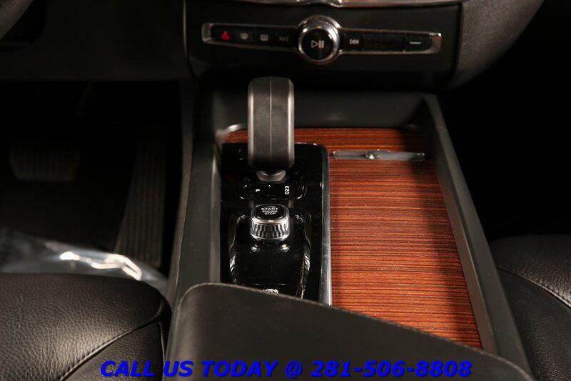 2023 Volvo XC60 RECHARGE PLUG-IN HYBRID T8 PLUS BRIGHT THEME — миниатюра 18