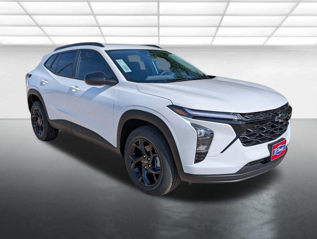 New 2026 Chevrolet Trax LT