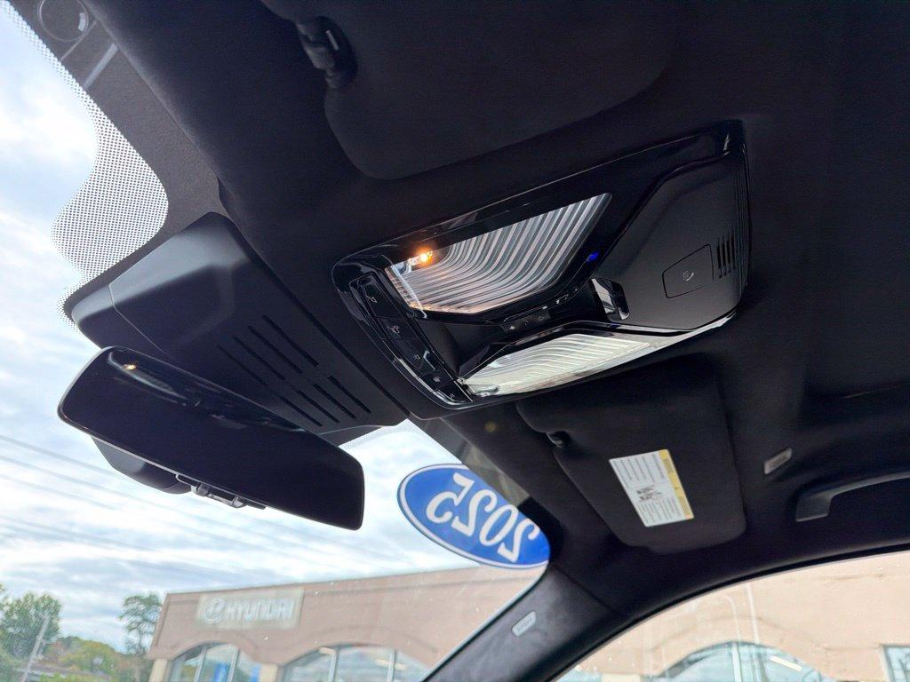 2025 BMW X7 M60I 缩略图 18