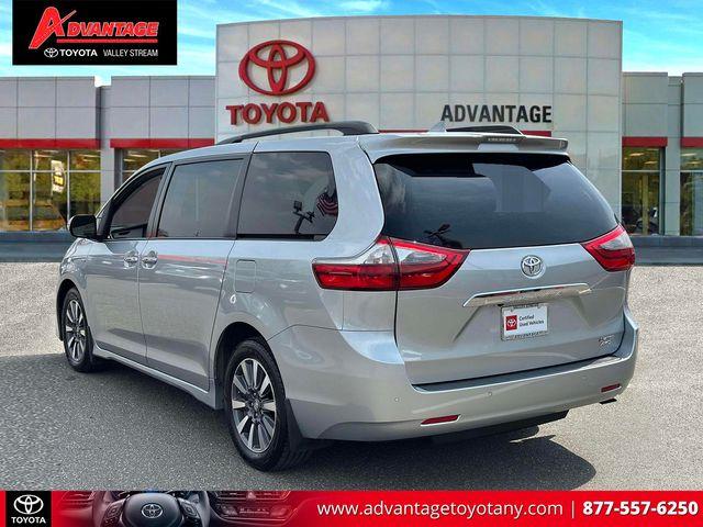 TOYOTA SIENNA - 10