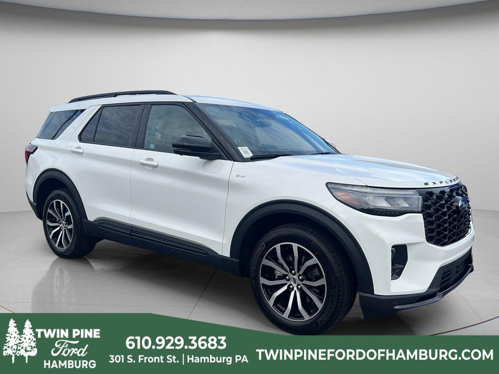 New 2026 Ford Explorer ST-Line