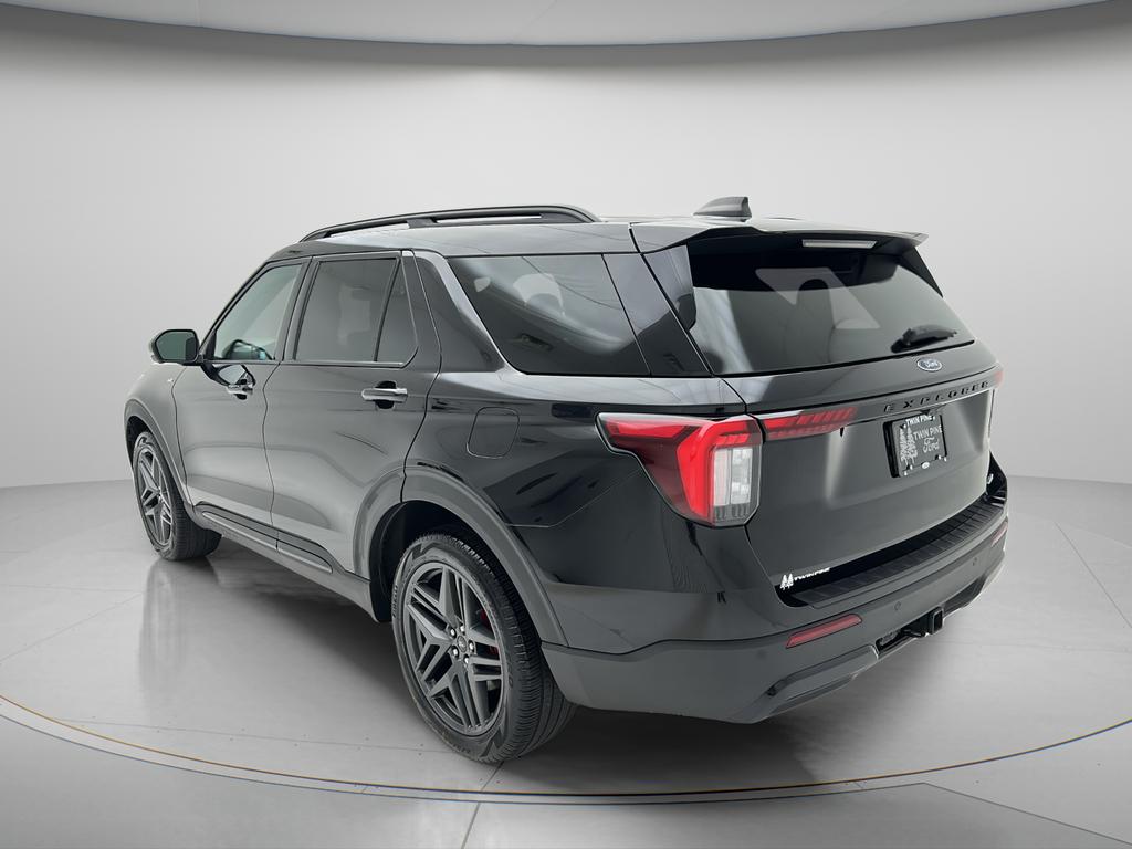 صورة 6 لـ 2025 FORD EXPLORER ST-LINE