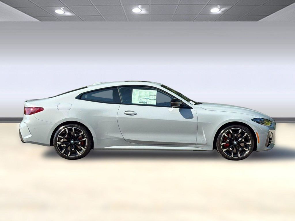 2027 BMW 430 I XDRIVE — миниатюра 8