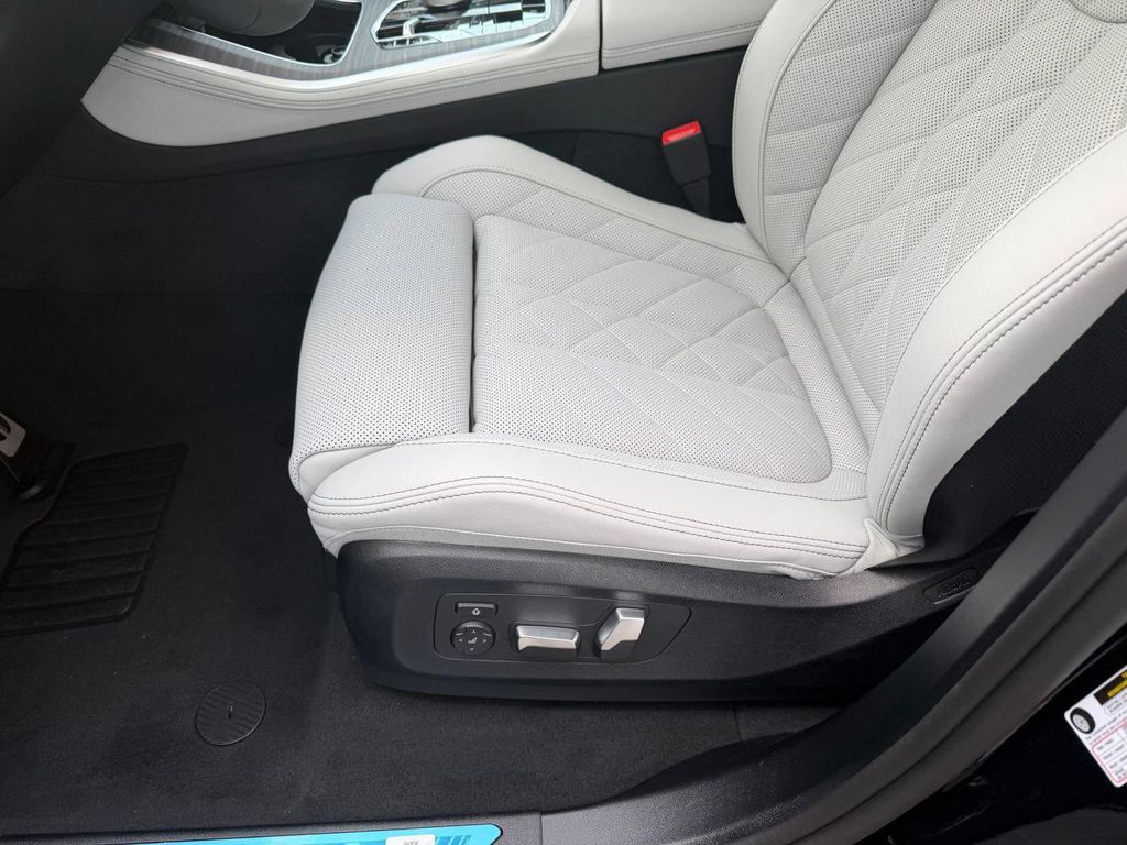 صورة مصغرة 13 لـ 2026 BMW X5 SDRIVE40I